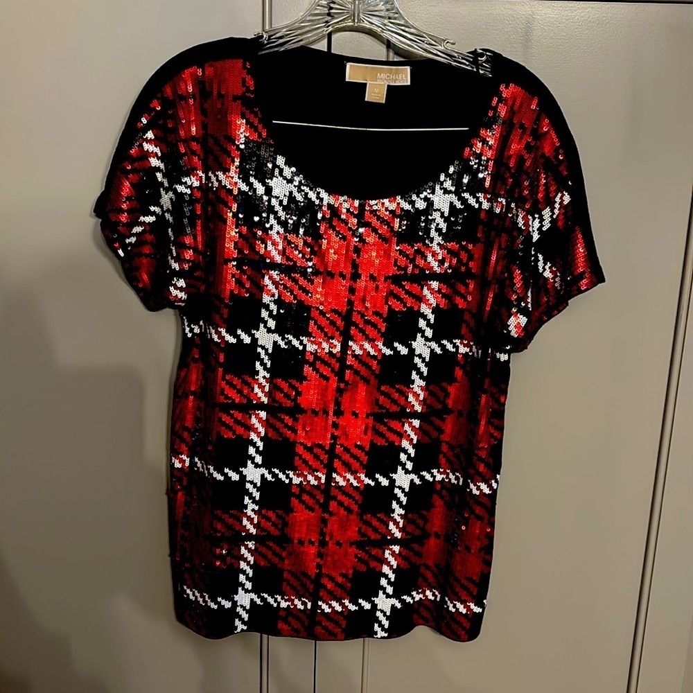 MICHAEL Michael Kors Women's Red and Black T-shirt